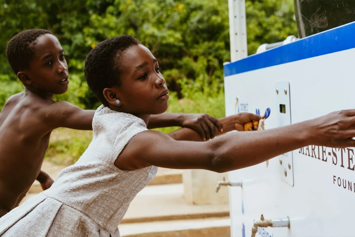 Clean Water for Everyone met de Marie-Stella-Maris Foundation